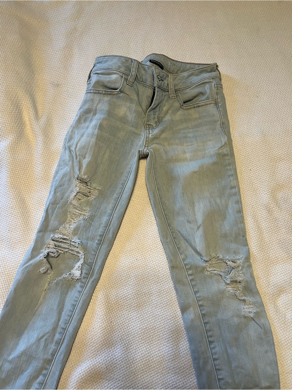 American Eagle Outfitters Light Blue Skinny Ripped Jeans